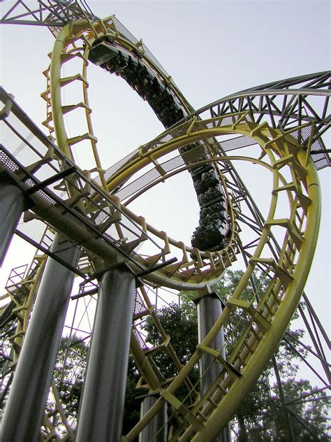 loch ness monster roller coaster max speed